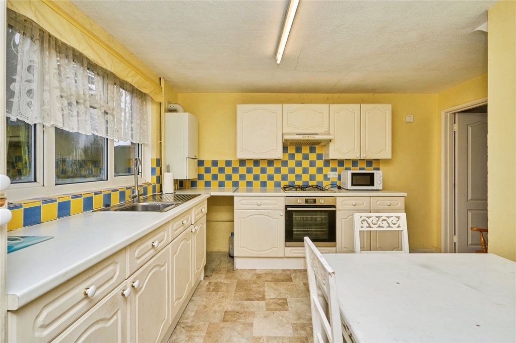 Property photo 3 of 13 Kitchen/Diner