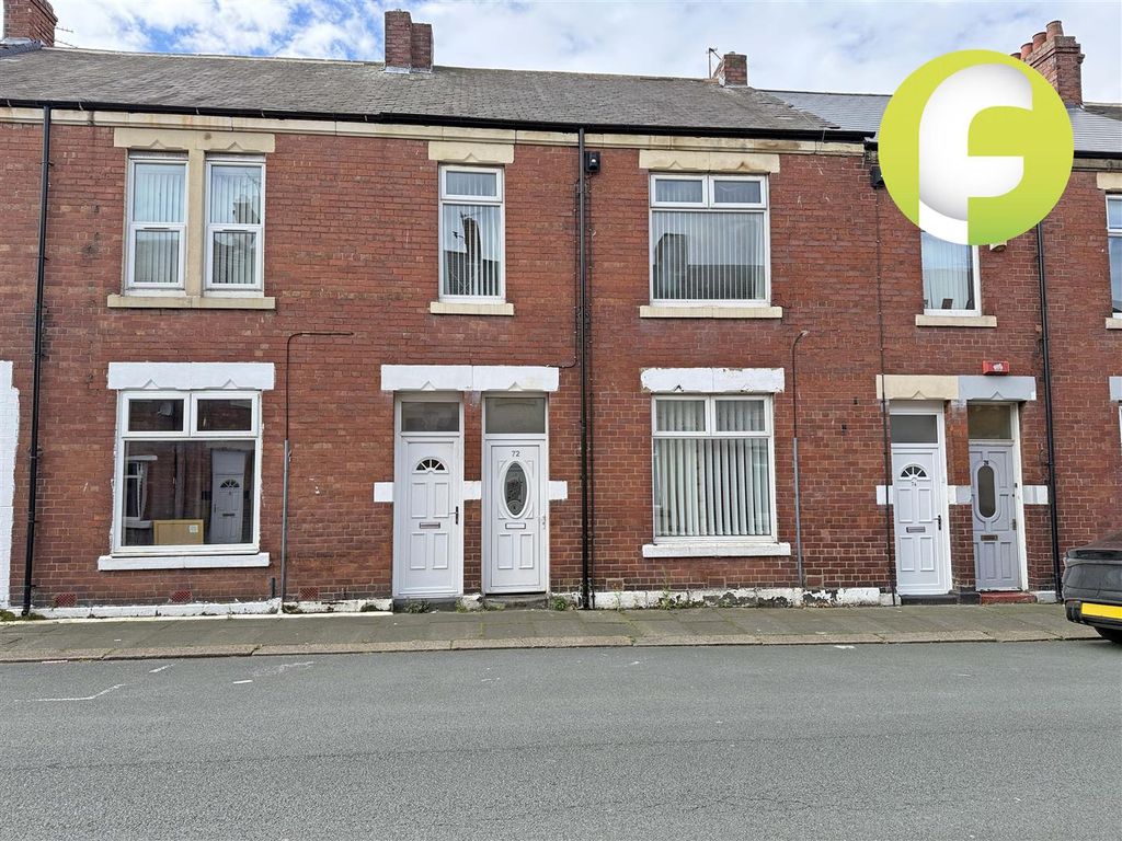 Property photo 1 of 7 Front 2.Jpg