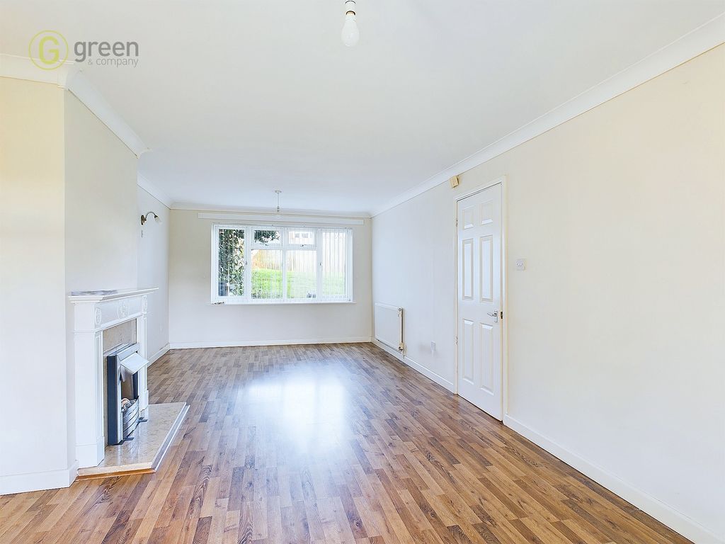 Property photo 3 of 23