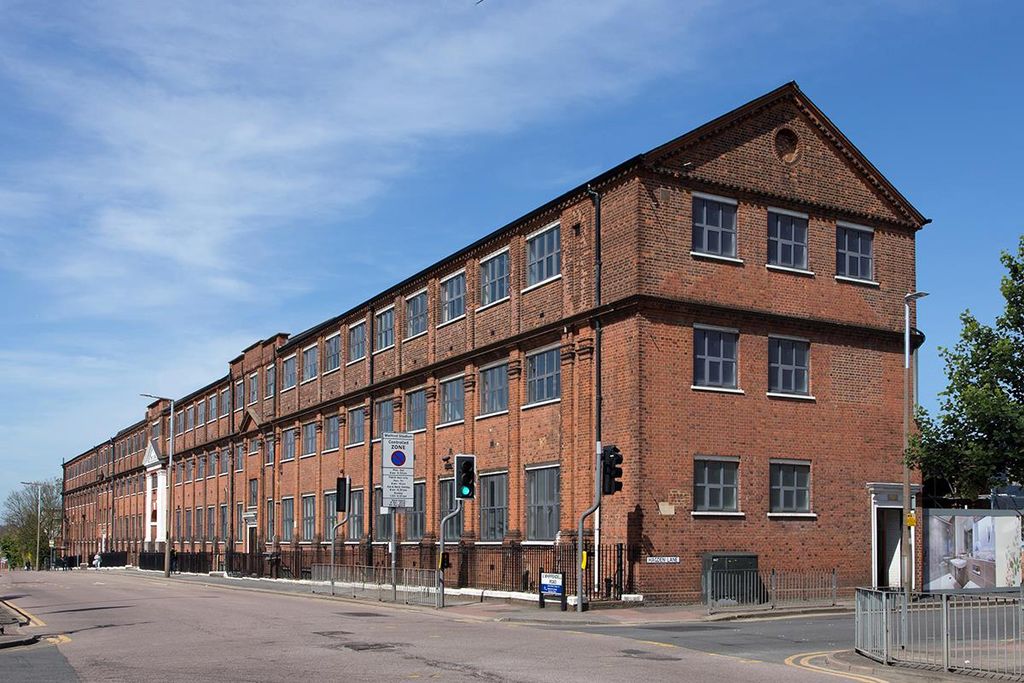 Property photo 1 of 6 Coopers Estate Agents