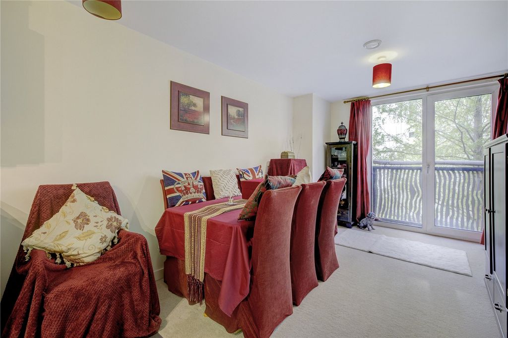 Property photo 2 of 9 Picture 2