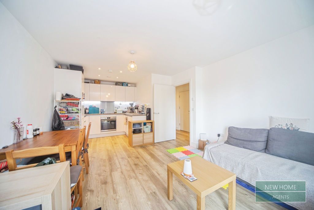 Property photo 2 of 19 Photo 18