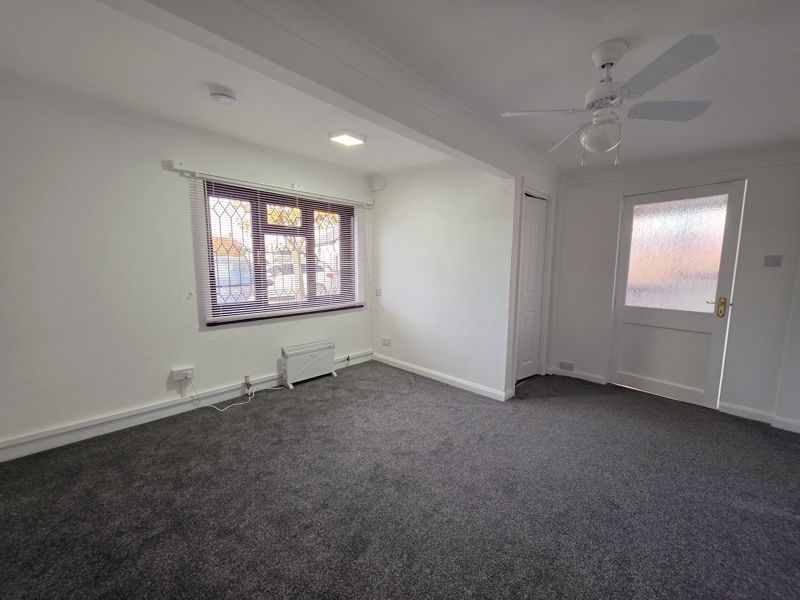 Property photo 2 of 7 Photo 2