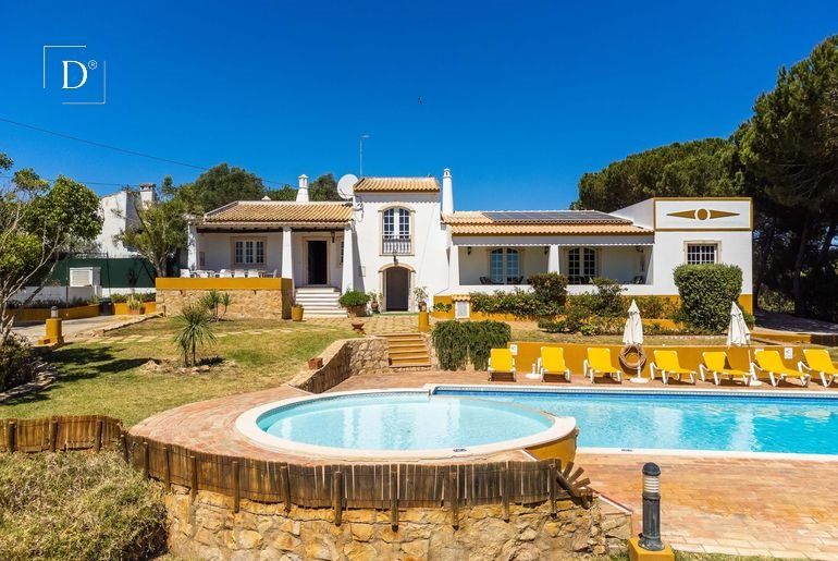 Property photo 1 of 28 5 Bedroom Villa With Large Plot