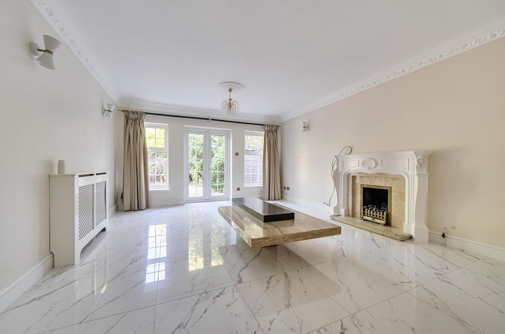 Property photo 3 of 19 1508395 (12).Jpg