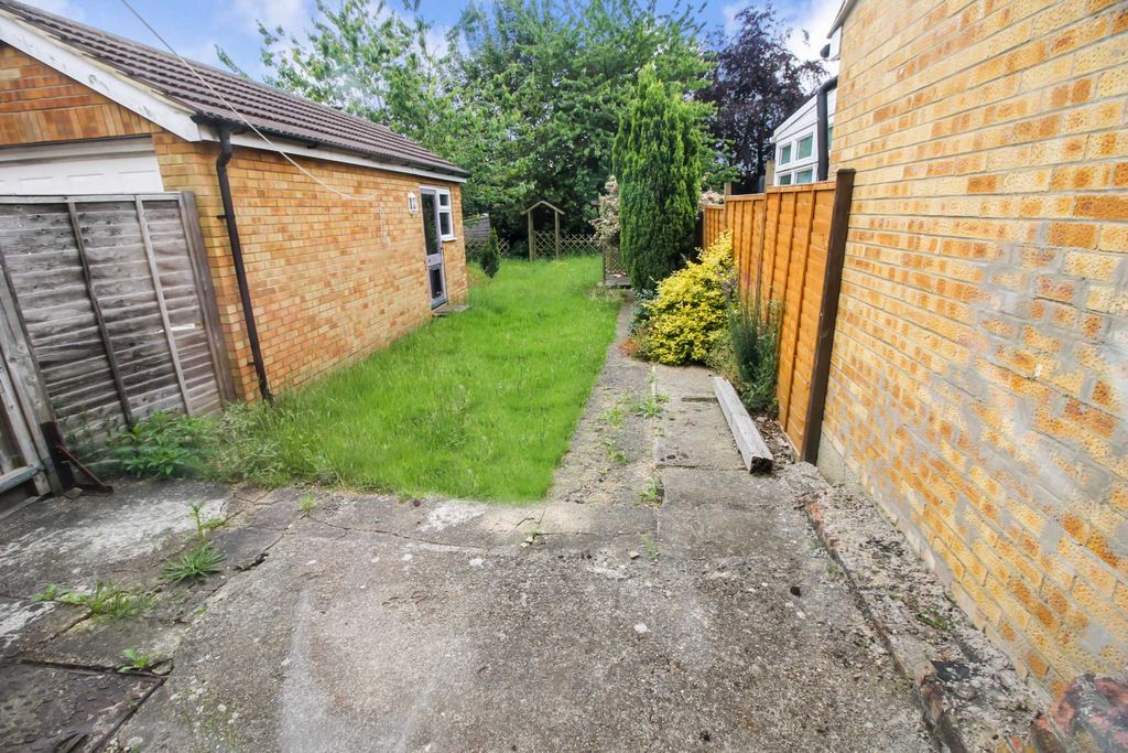 Property photo 2 of 14