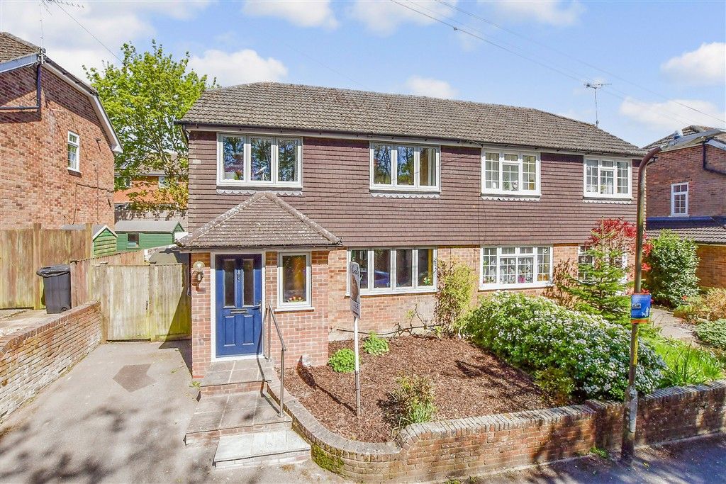 Property photo 1 of 14 External (Brochure)