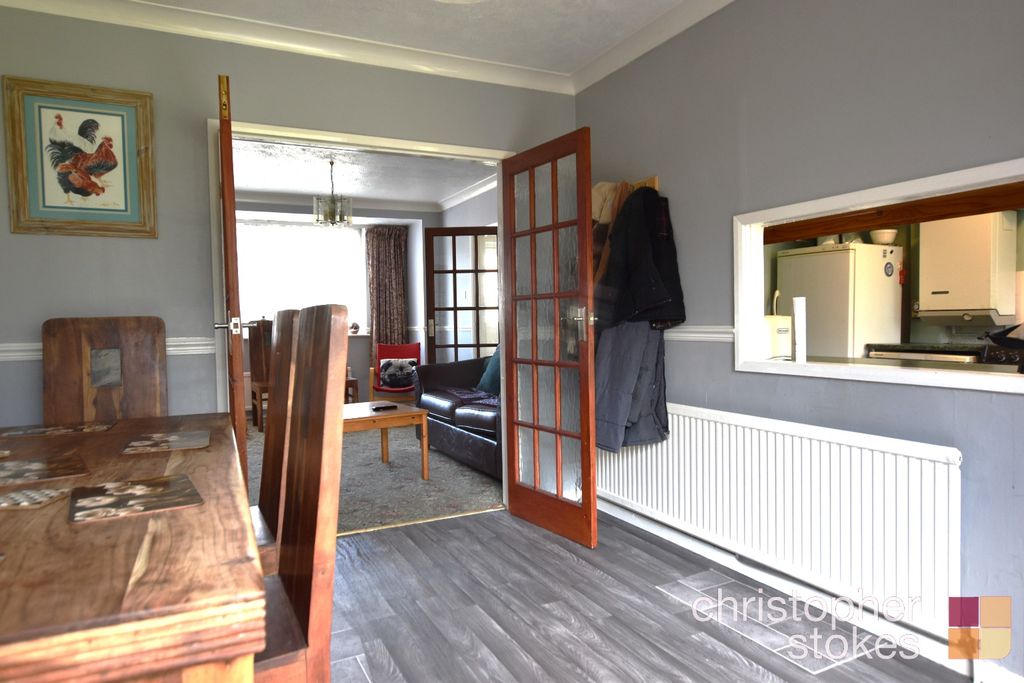 Property photo 2 of 13 3190734
