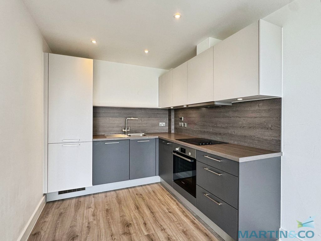 Property photo 3 of 11 837E95F0--4Feb-8341-9915D9706BA2-46481-000019B097D