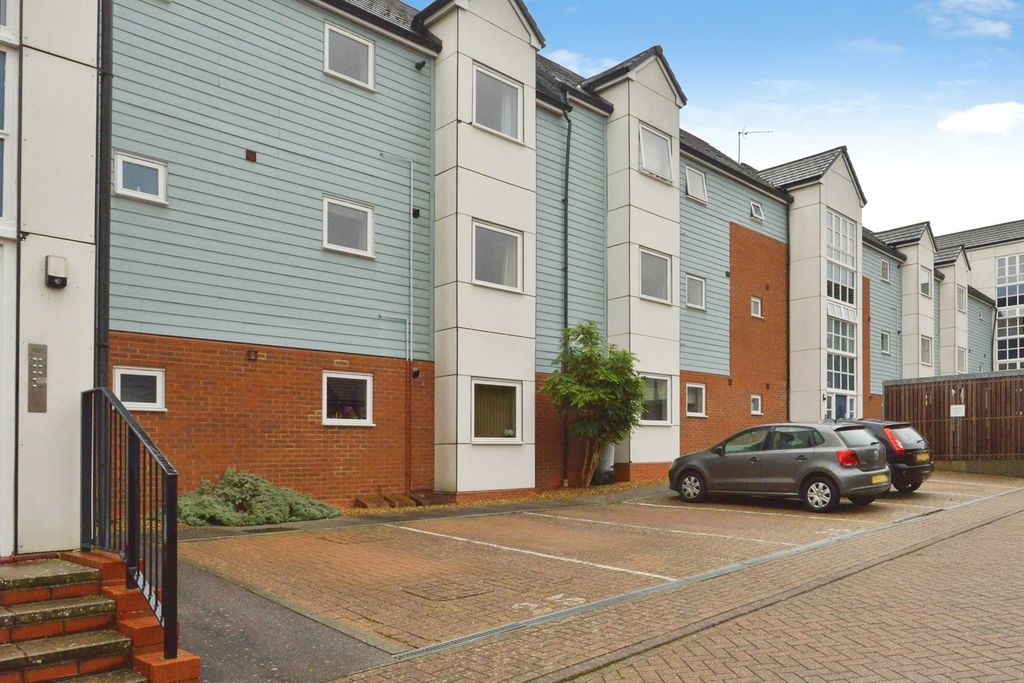 Property photo 1 of 15 Pbox-Img.Jpg