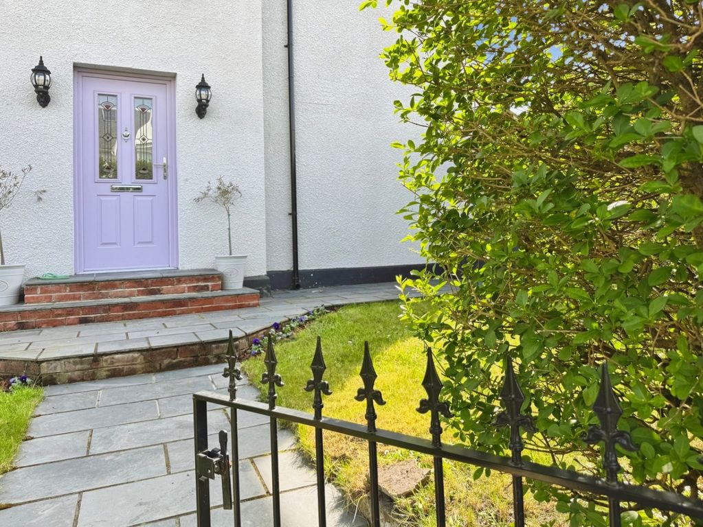 Property photo 2 of 48 5059264