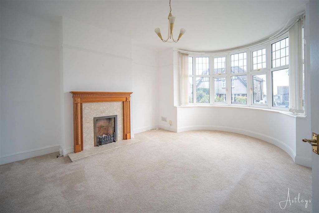 Property photo 3 of 22 Living Room