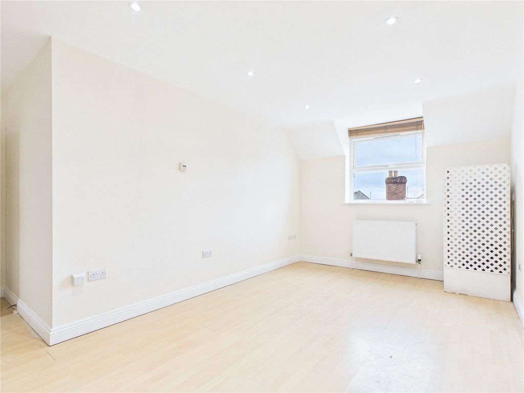 Property photo 2 of 7 Picture No. 02