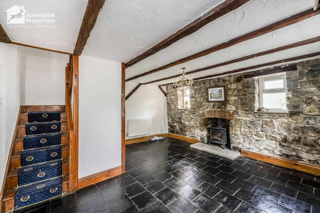 Property photo 2 of 14 1