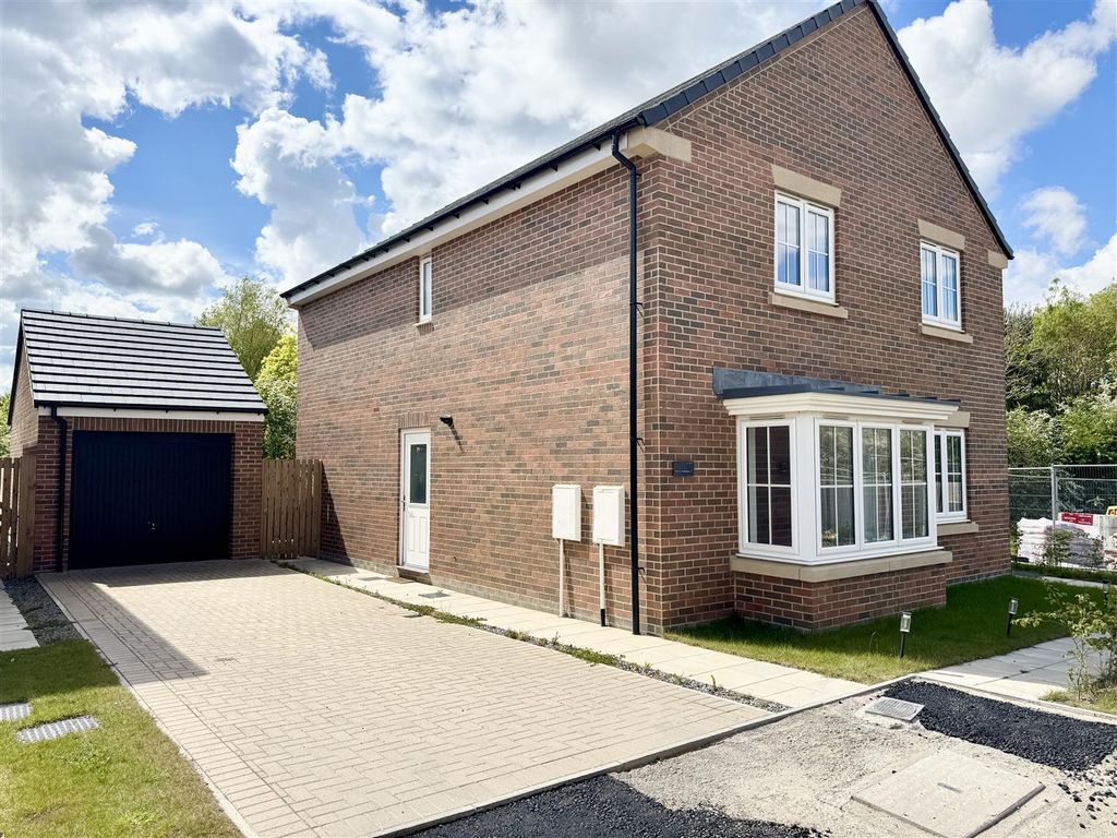 Property photo 1 of 20
