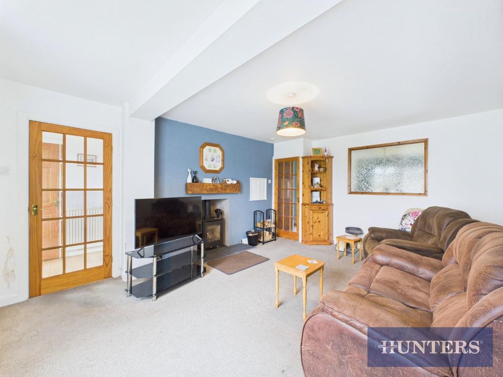 Property photo 2 of 13 Cam05333G0-Pr0115-Still009.Jpg