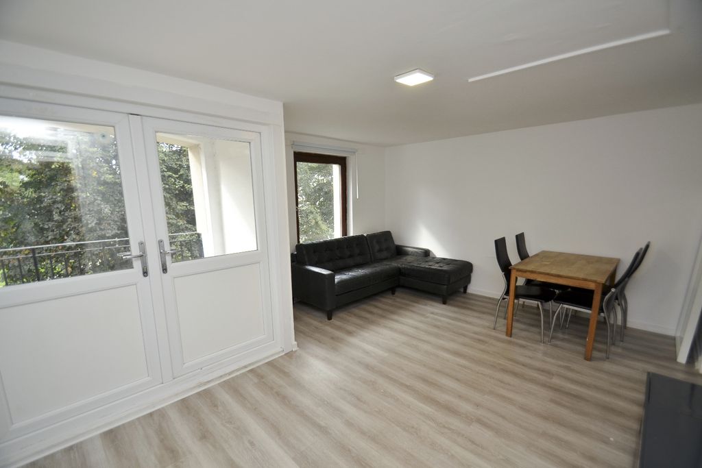 Property photo 2 of 23 5539763