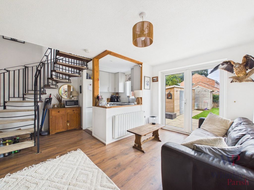 Property photo 2 of 11