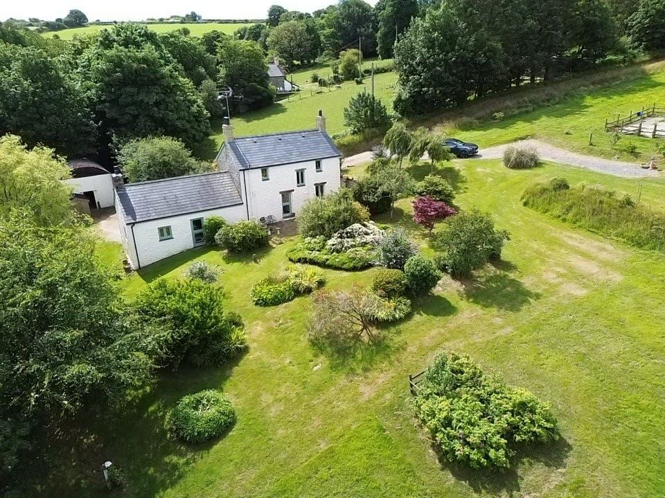 Property photo 1 of 51