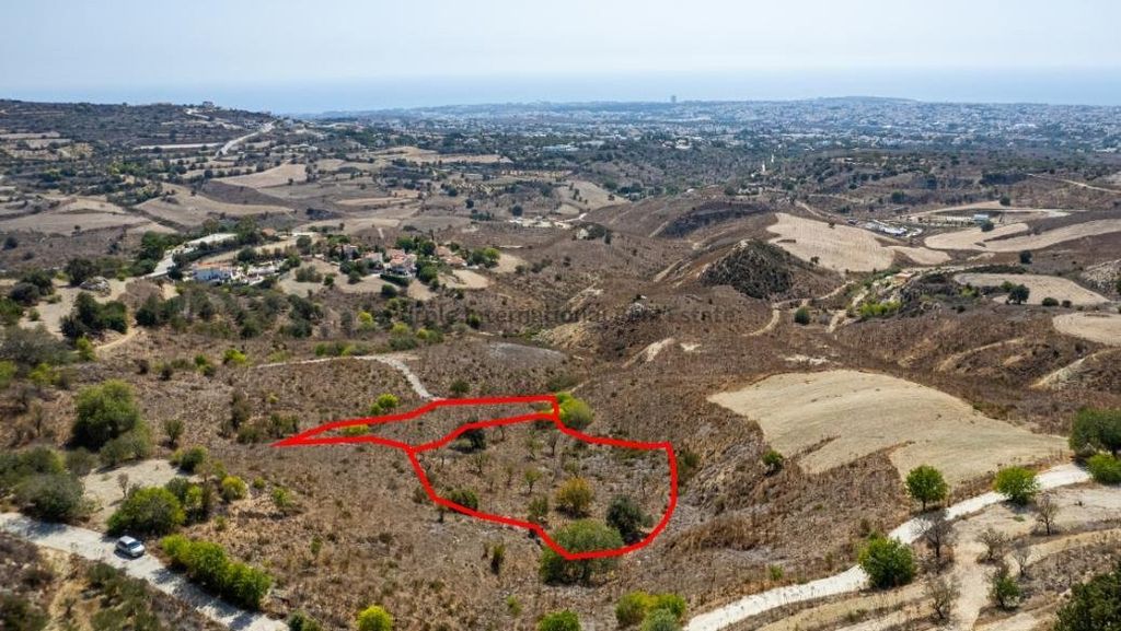 Property photo 3 of 4