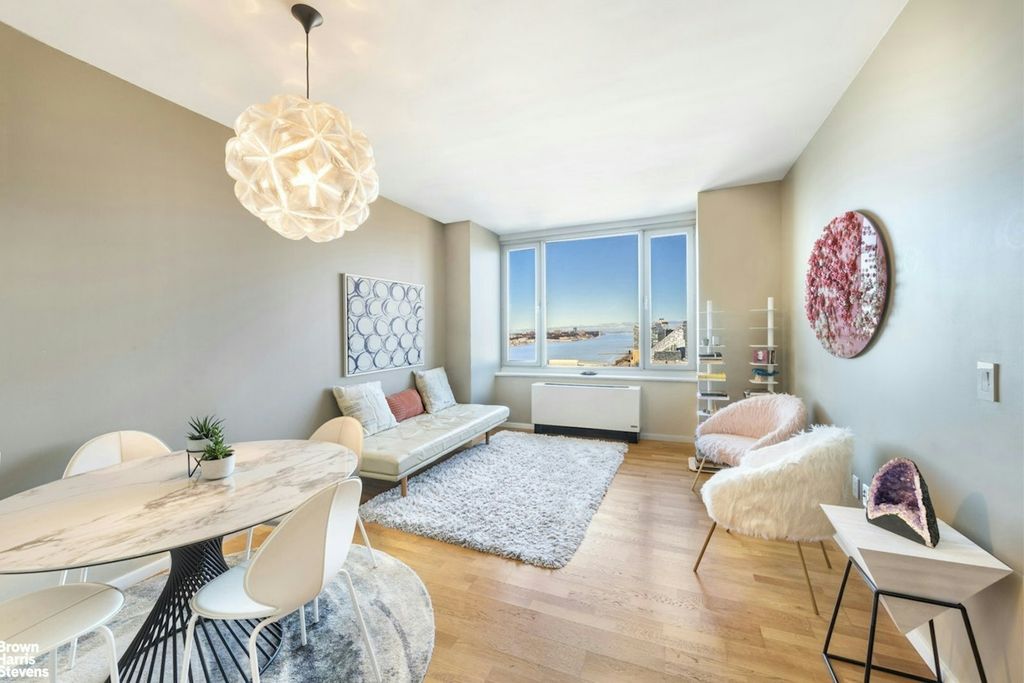 Property photo 2 of 11 <Alttext/>
