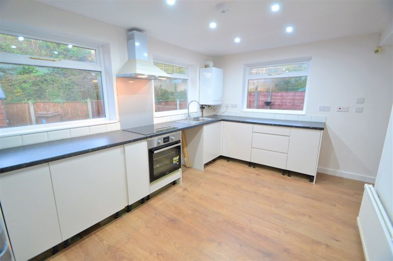 Property photo 2 of 16 Photo 7