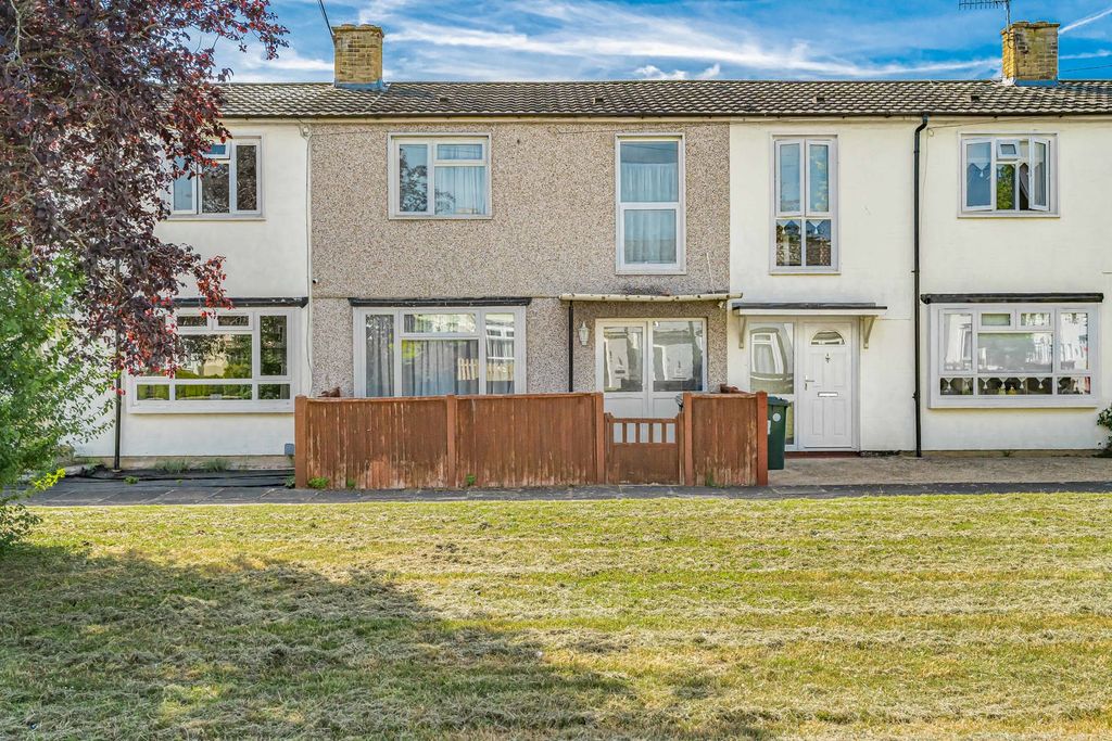 Property photo 1 of 11 Exterior