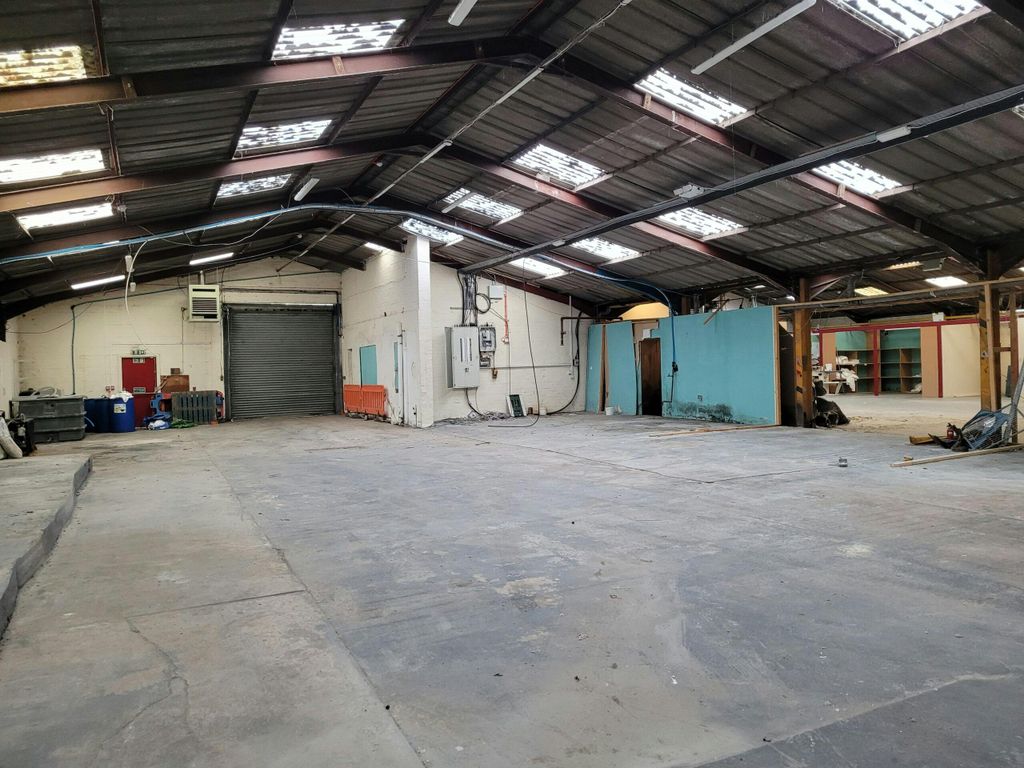 Property photo 2 of 5 Image 2