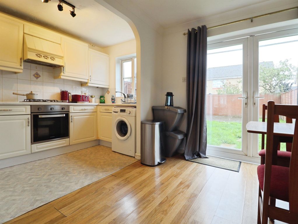 Property photo 3 of 12