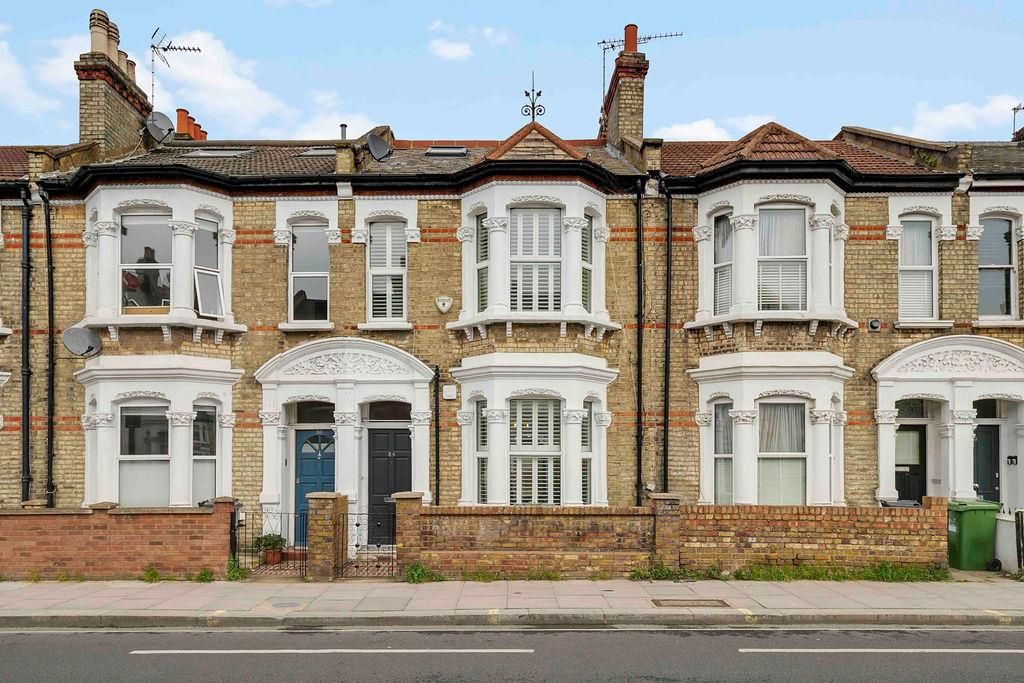 Property photo 3 of 22