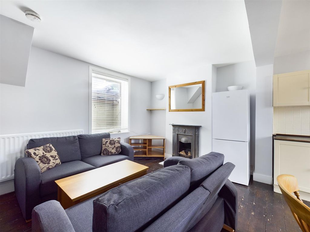 Property photo 2 of 10 Cam00159P1-Pr0094-Still03.Jpg