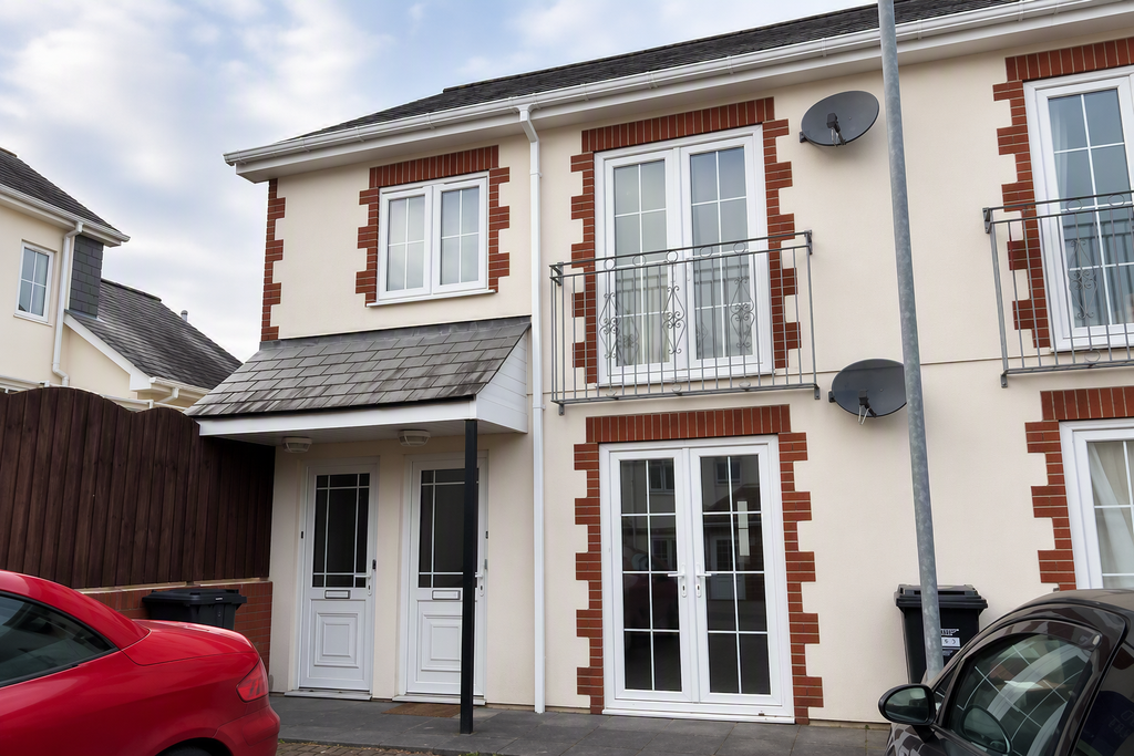 Property photo 1 of 6