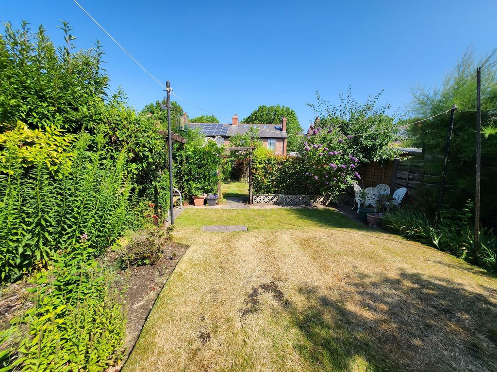 Property photo 3 of 18