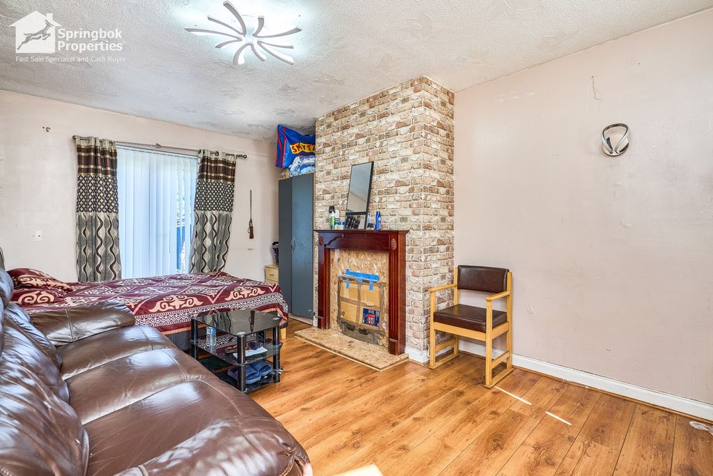 Property photo 3 of 13 Image 3