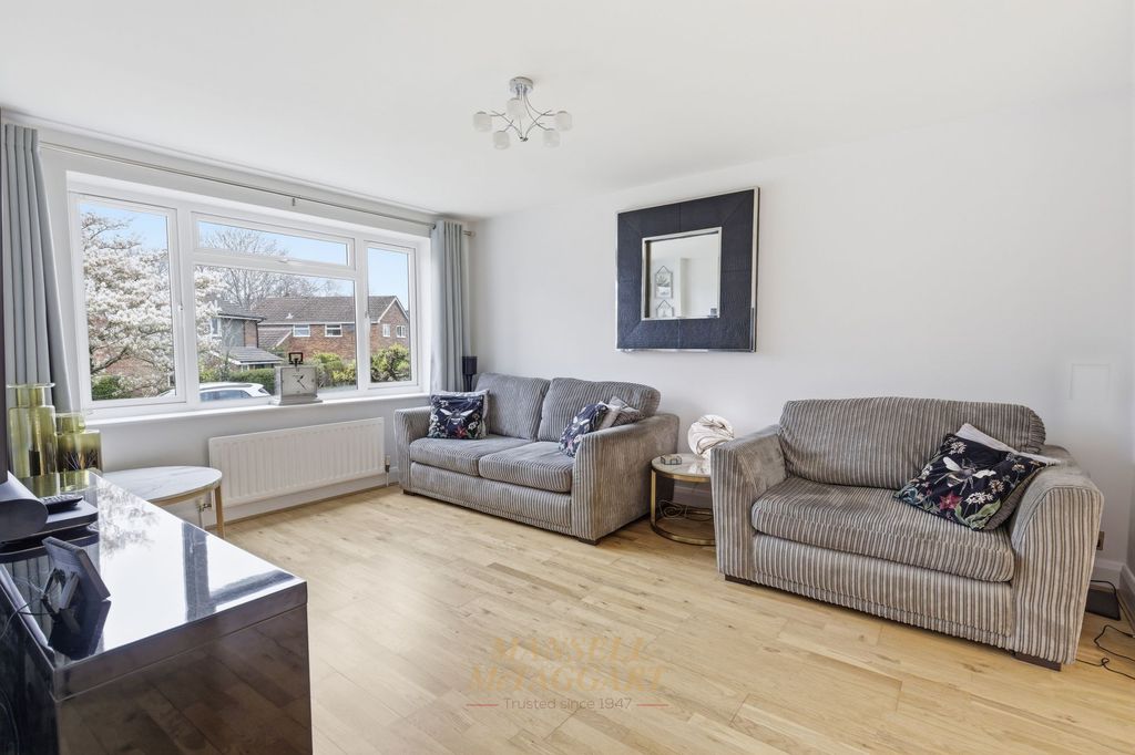 Property photo 3 of 22