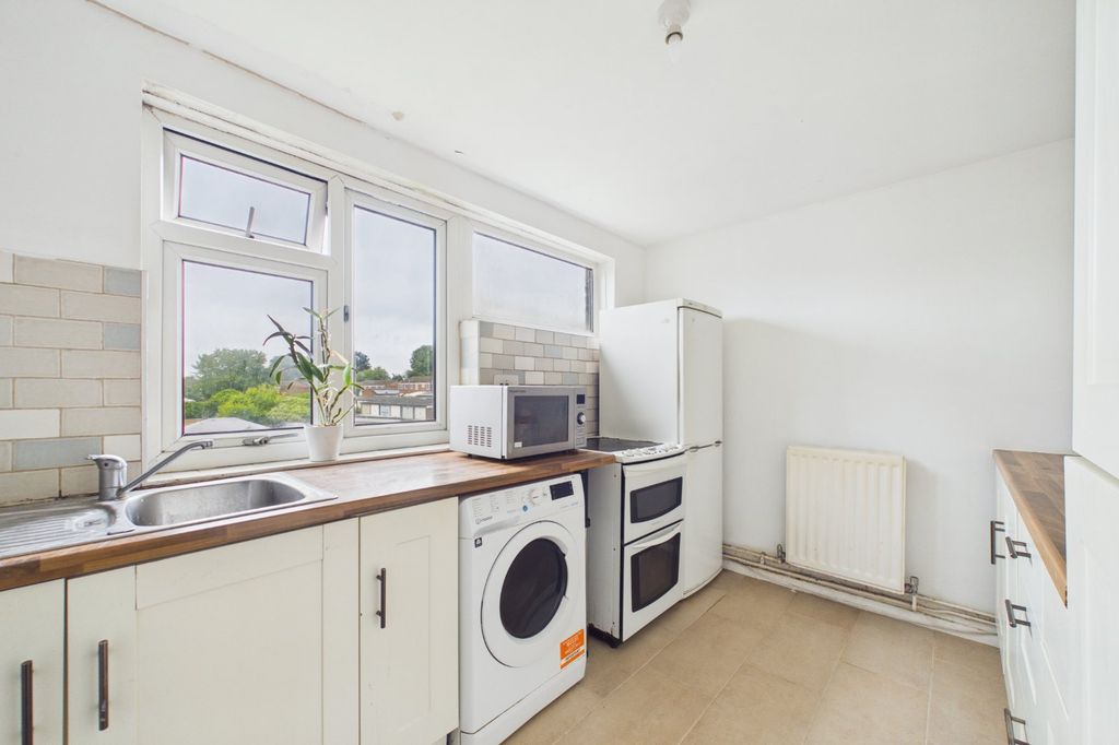 Property photo 2 of 7 Picture No. 02