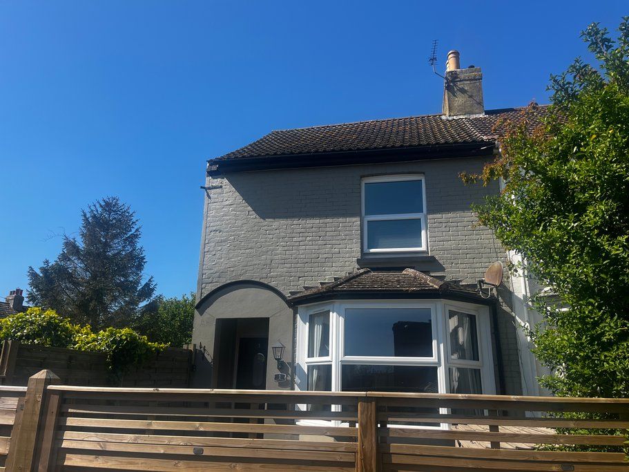 Property photo 2 of 38