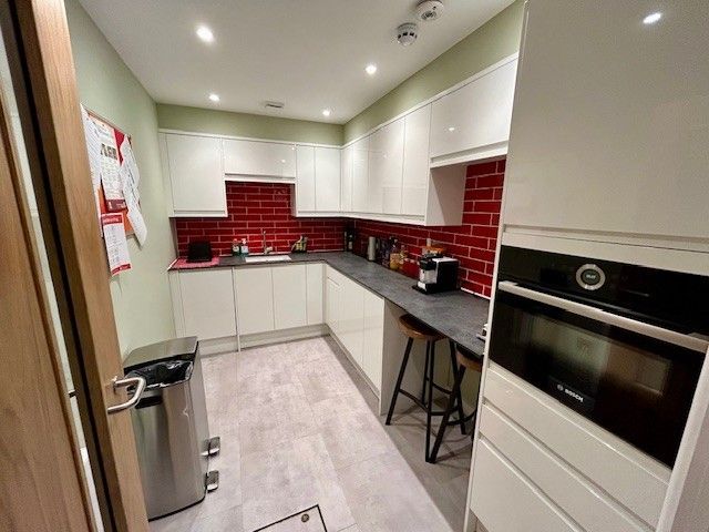 Property photo 2 of 10 Photo 2