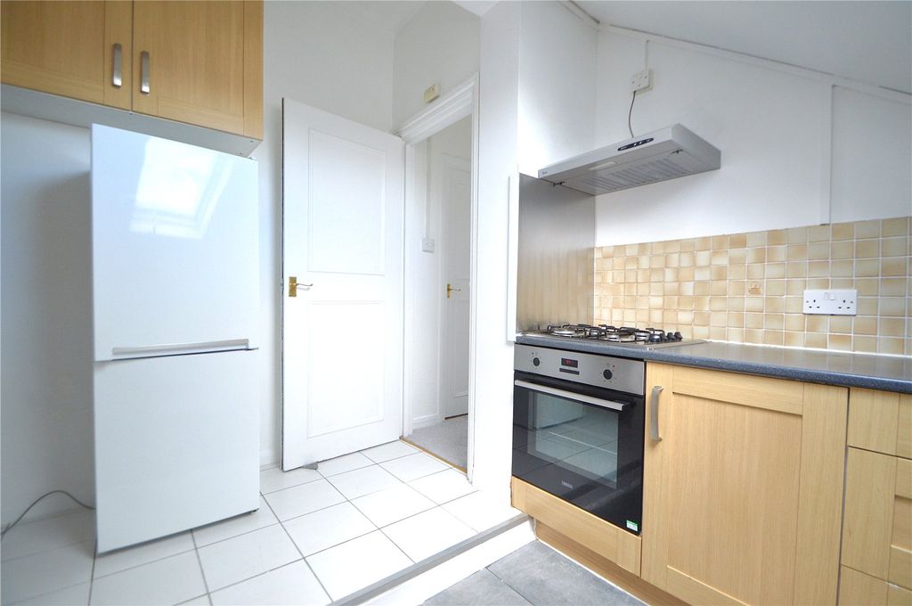 Property photo 3 of 7 Picture No. 11