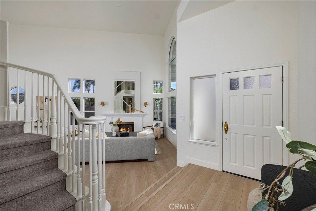 Property photo 3 of 38