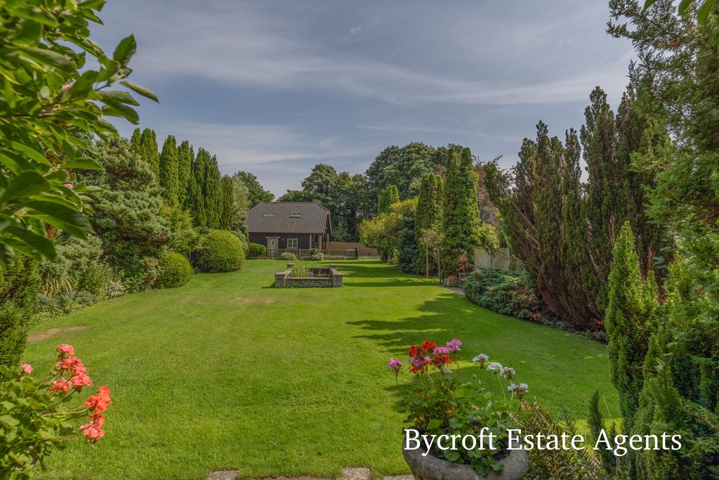 Additional image 4 of 5 bed detached house for saleMain Road, Rollesby NR29