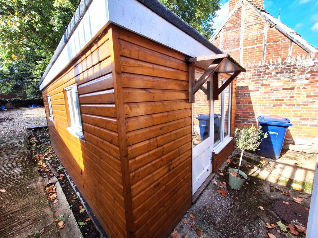 Property photo 2 of 3 25 Church Street