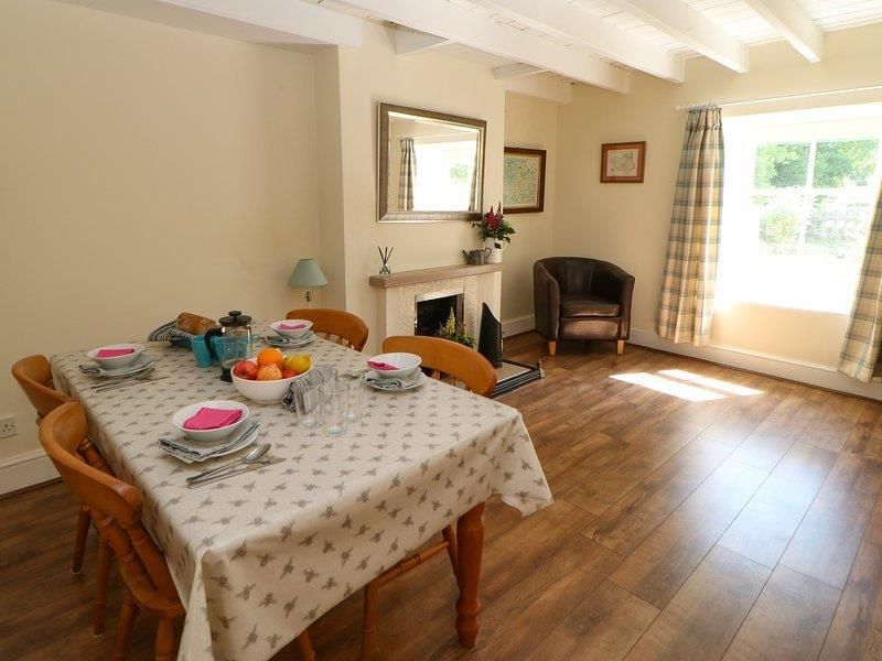 Property photo 3 of 10 3.Jpg