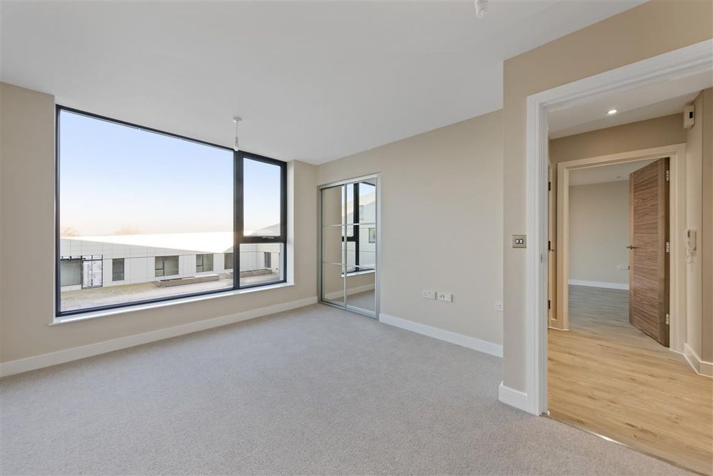 Property photo 3 of 5 Image