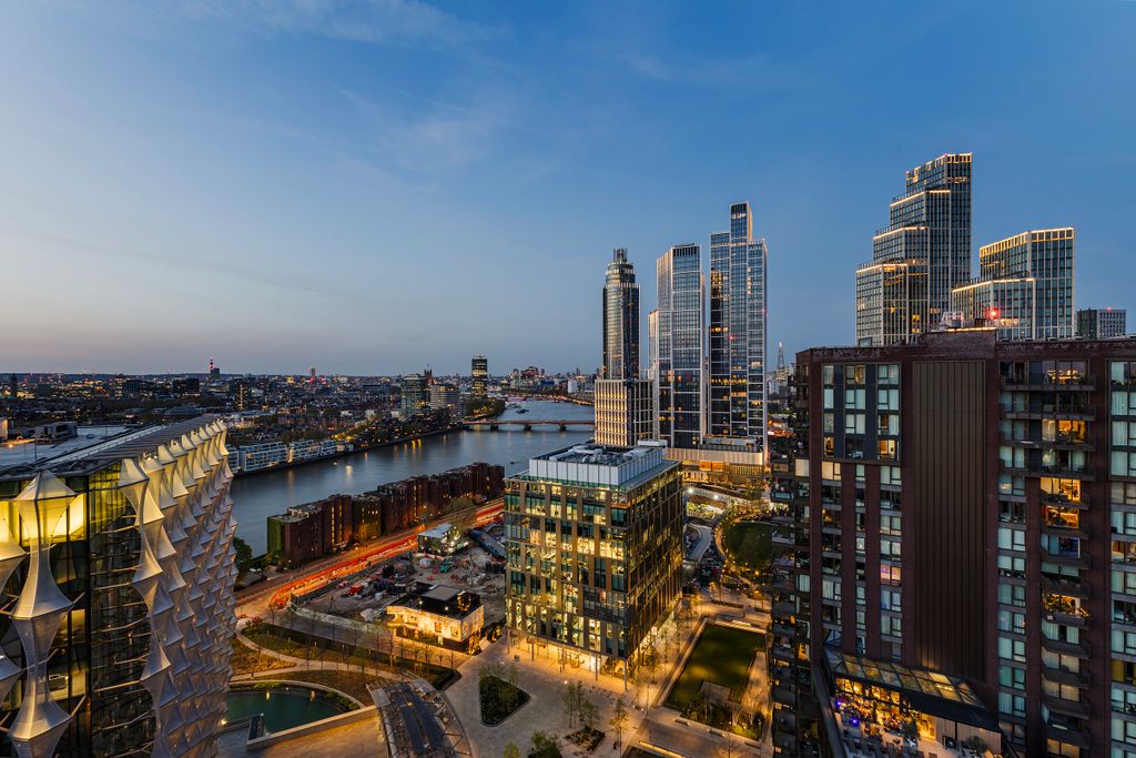 Property photo 1 of 26