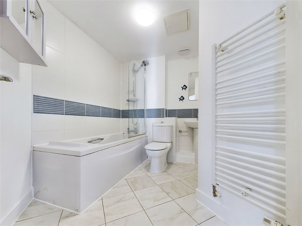 Property photo 3 of 13 Picture No. 02