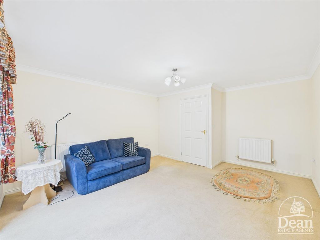 Property photo 2 of 22