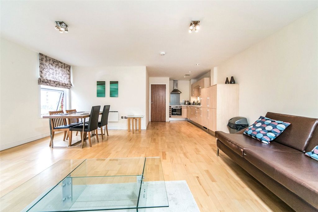 Property photo 1 of 8 Picture No. 04