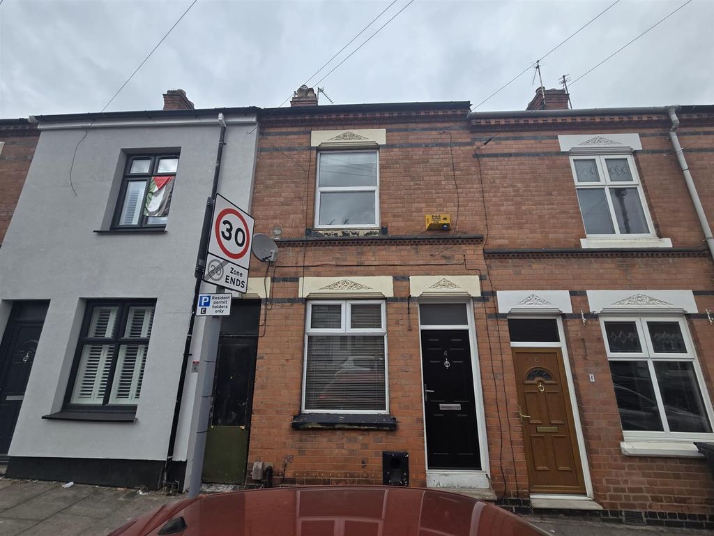 Property photo 1 of 15