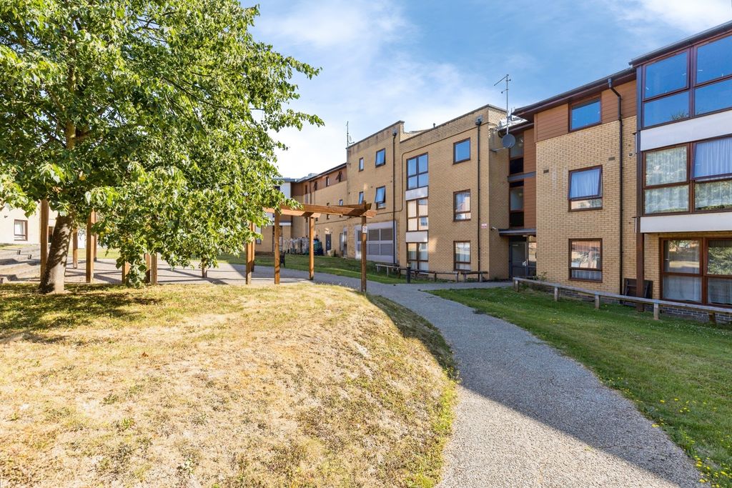 Property photo 1 of 9 Pbox-Img.Jpg